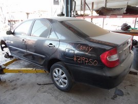 2002 TOYOTA CAMRY XLE BLACK 2.4 AT Z19750